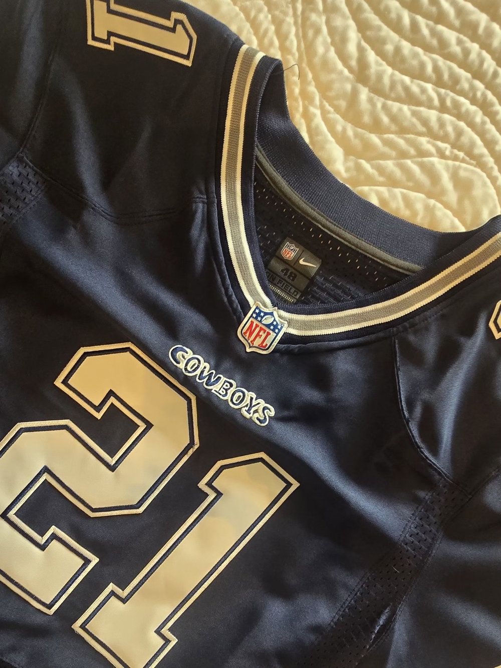 Nike MENS Navy and White Ezekiel Elliott #21 Football Jersey - Picture 3 of 7